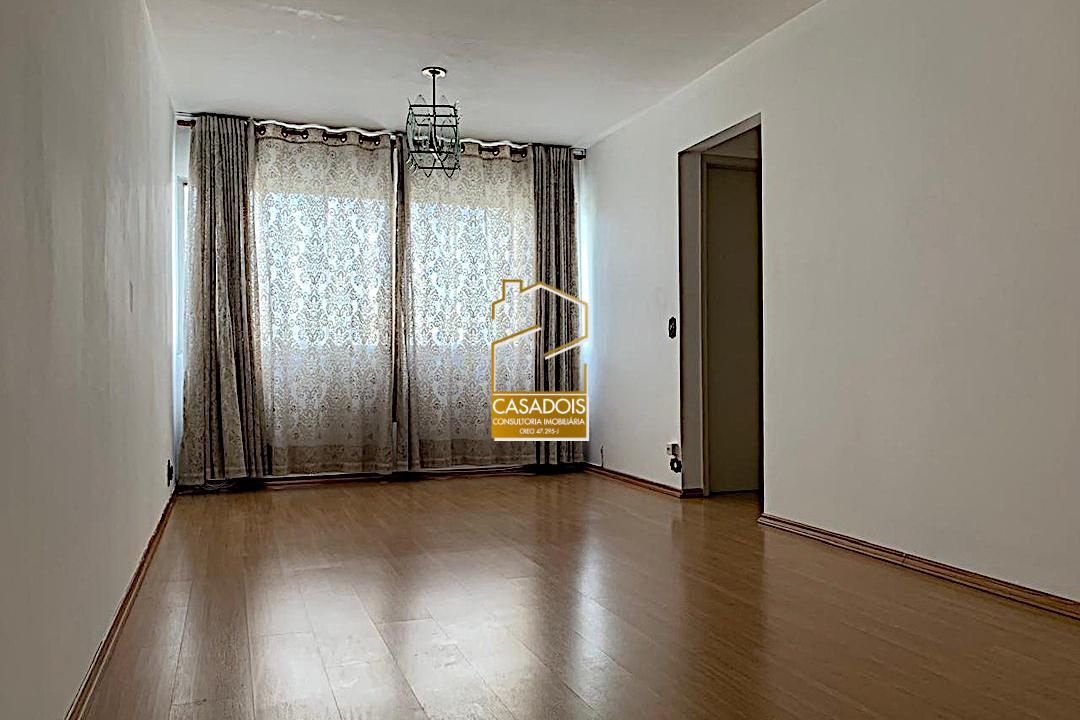 Apartamento à venda com 2 quartos, 72m² - Foto 2