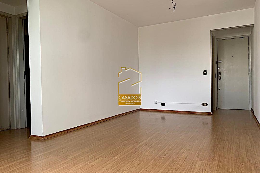 Apartamento à venda com 2 quartos, 72m² - Foto 3