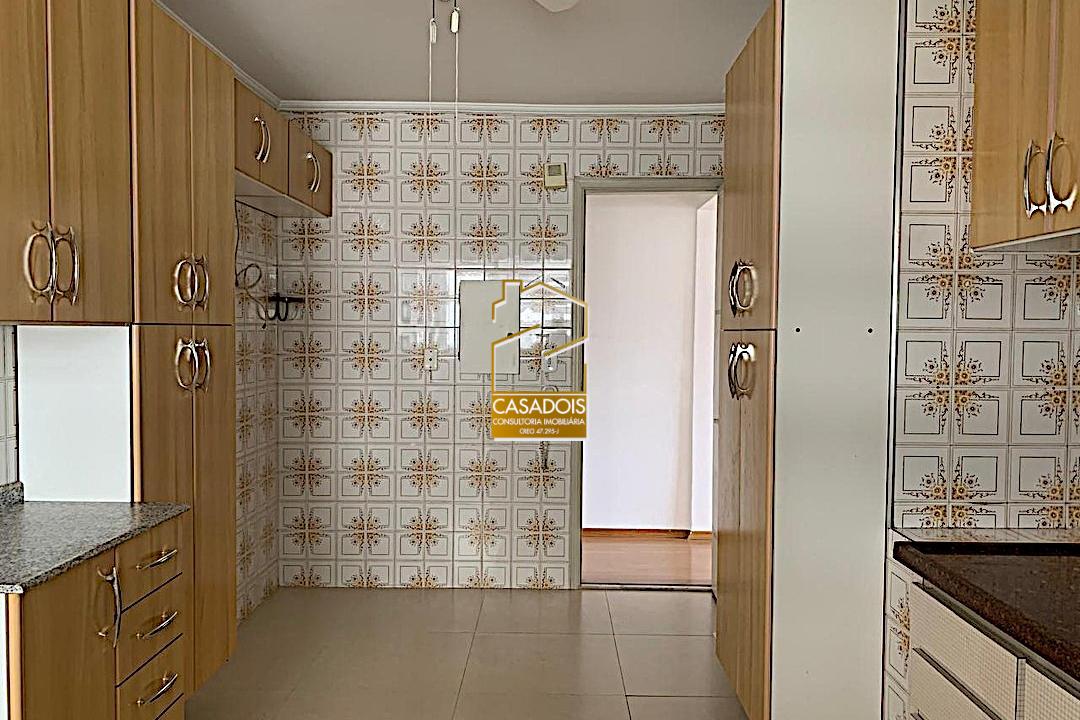 Apartamento à venda com 2 quartos, 72m² - Foto 15