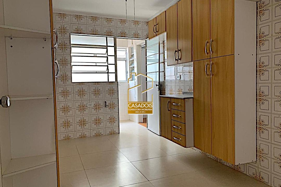 Apartamento à venda com 2 quartos, 72m² - Foto 12