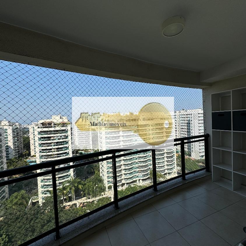 Apartamento à venda com 3 quartos, 89m² - Foto 4