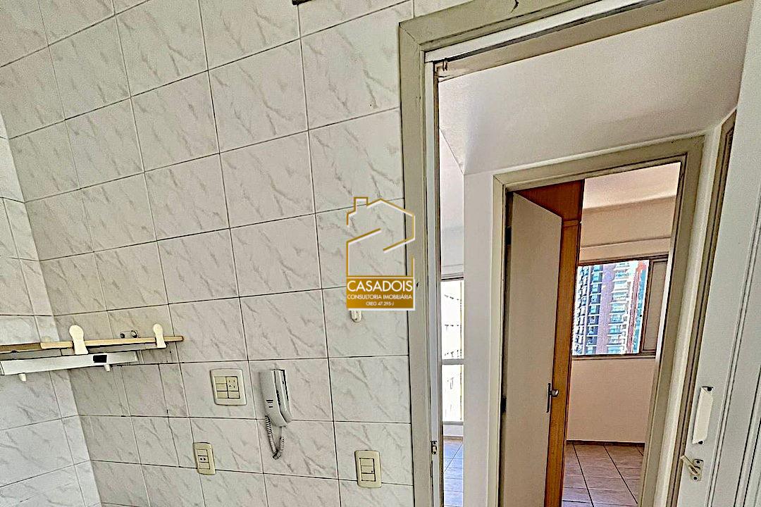 Apartamento à venda e aluguel com 1 quarto, 40m² - Foto 8