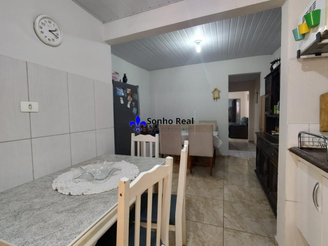 Casa à venda com 4 quartos, 200m² - Foto 8