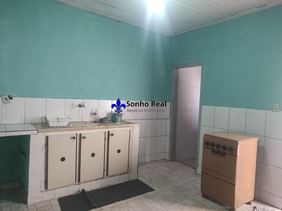 Casa à venda com 4 quartos, 200m² - Foto 26