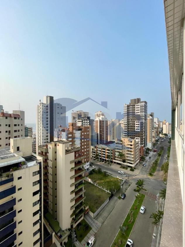 Apartamento à venda com 3 quartos, 126m² - Foto 3