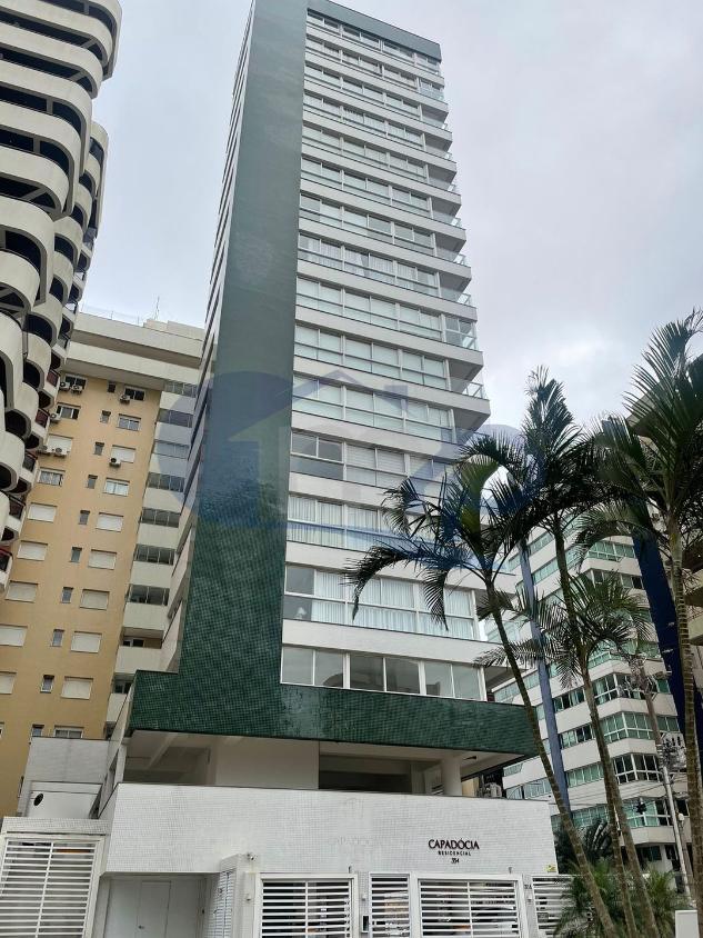 Apartamento à venda com 3 quartos, 126m² - Foto 1