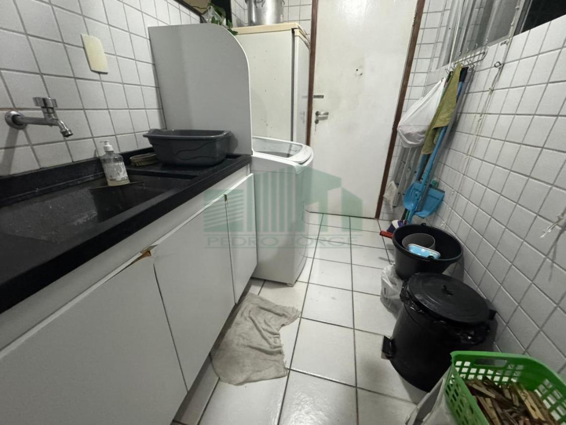 Apartamento à venda com 3 quartos, 107m² - Foto 20