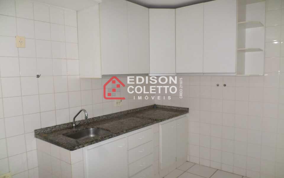 Apartamento à venda com 2 quartos, 55m² - Foto 17