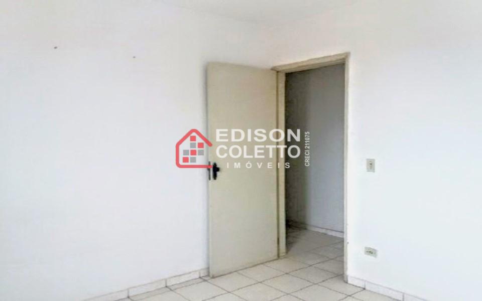 Apartamento à venda com 2 quartos, 55m² - Foto 5