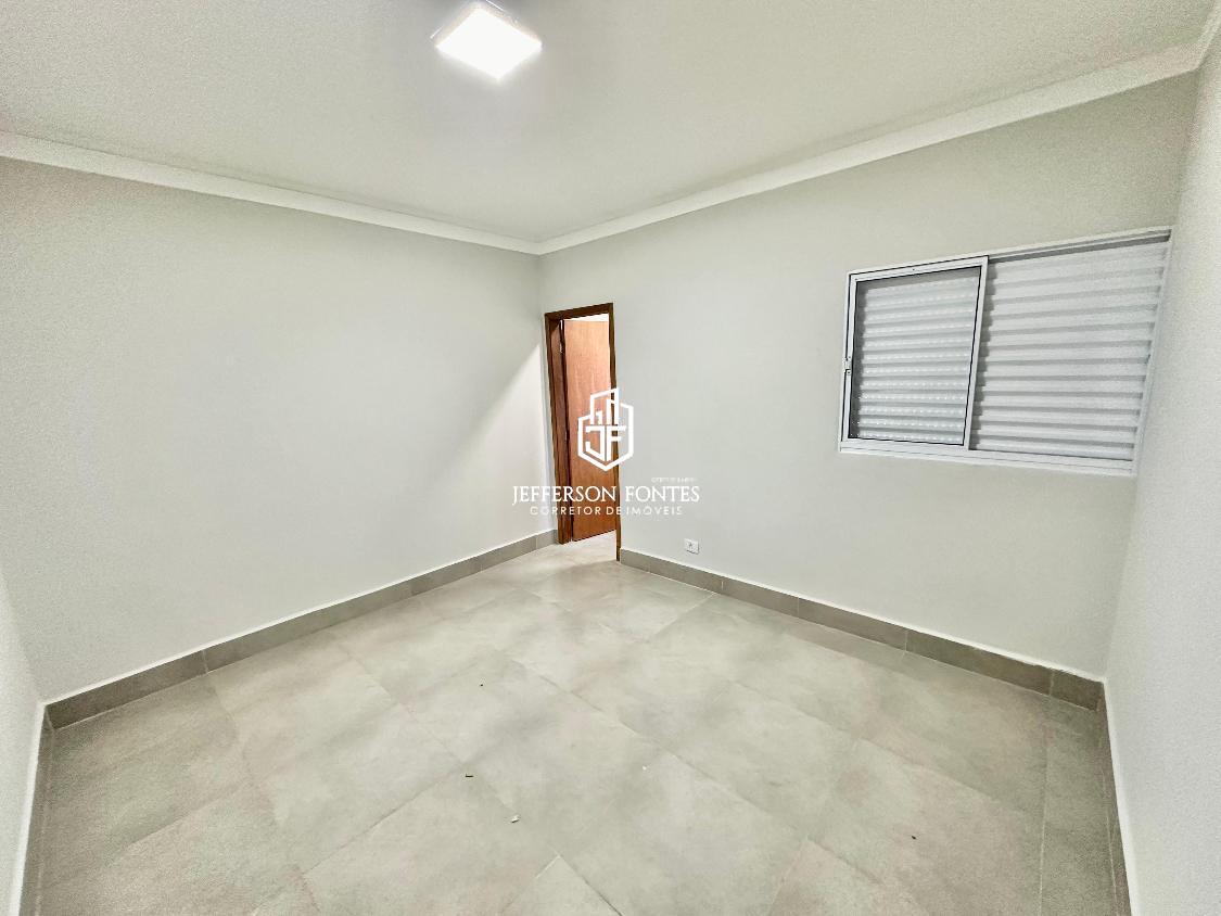 Casa à venda com 3 quartos, 95m² - Foto 4