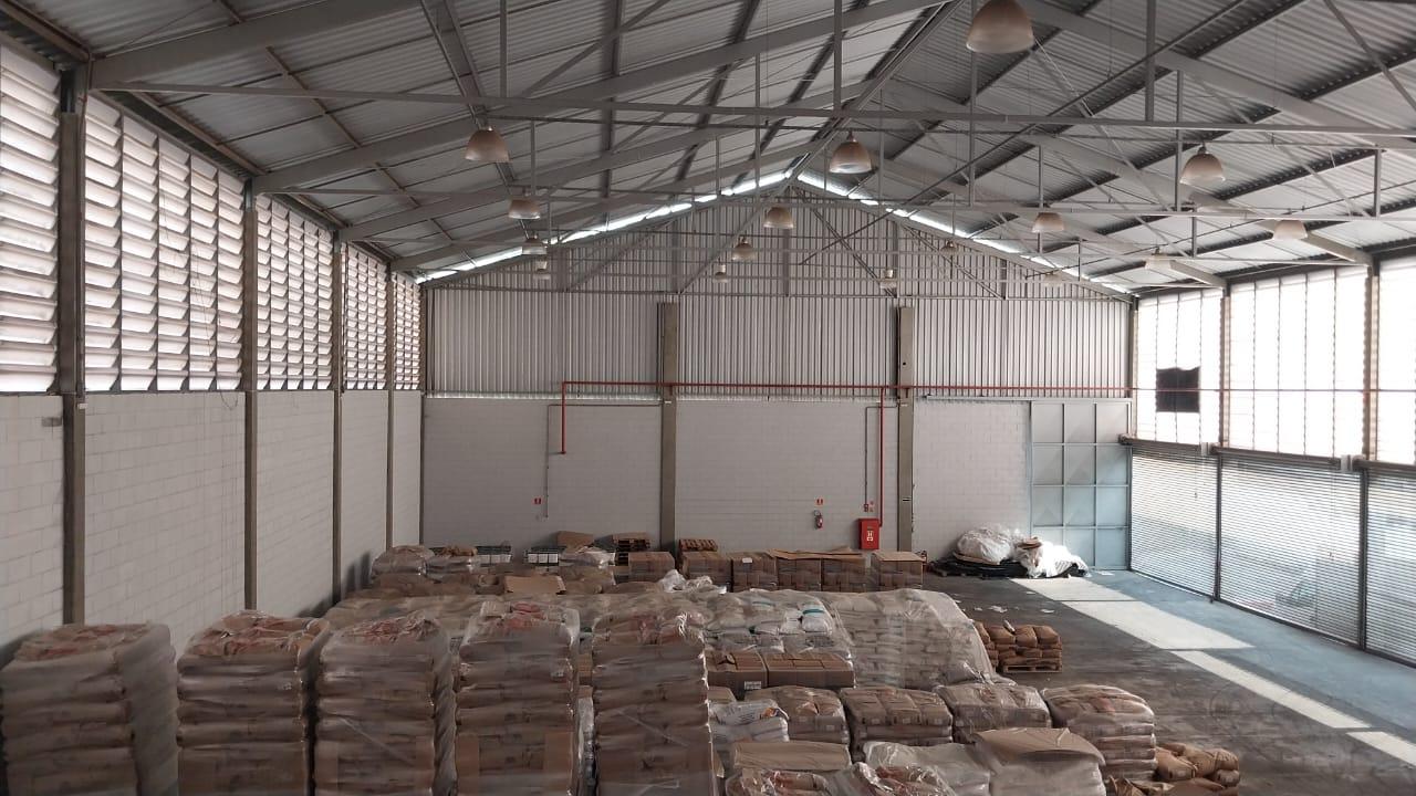 Depósito-Galpão-Armazém para alugar, 1000m² - Foto 7