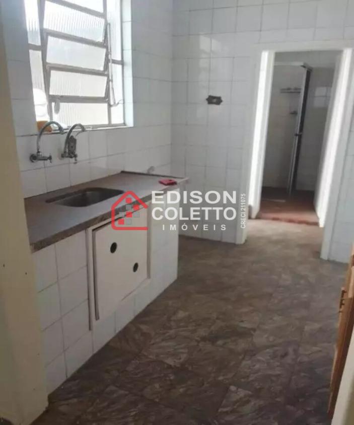 Casa à venda com 1 quarto, 73m² - Foto 8