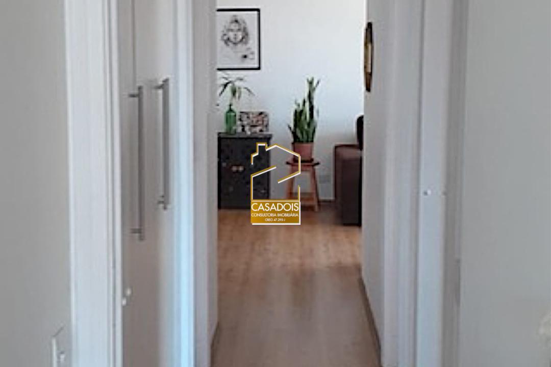 Apartamento à venda com 3 quartos, 104m² - Foto 4