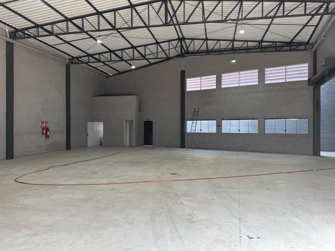 Depósito-Galpão-Armazém para alugar, 300m² - Foto 13