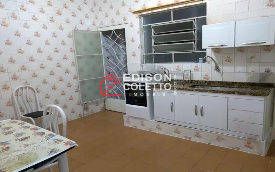 Casa à venda com 1 quarto, 46m² - Foto 13