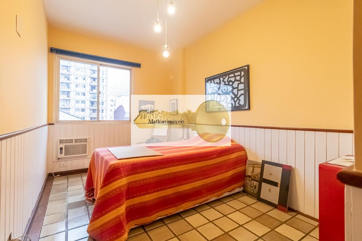 Apartamento à venda com 3 quartos, 137m² - Foto 7