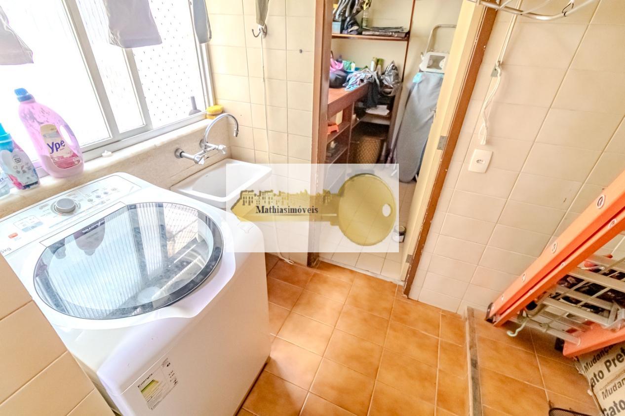 Apartamento à venda com 3 quartos, 137m² - Foto 18