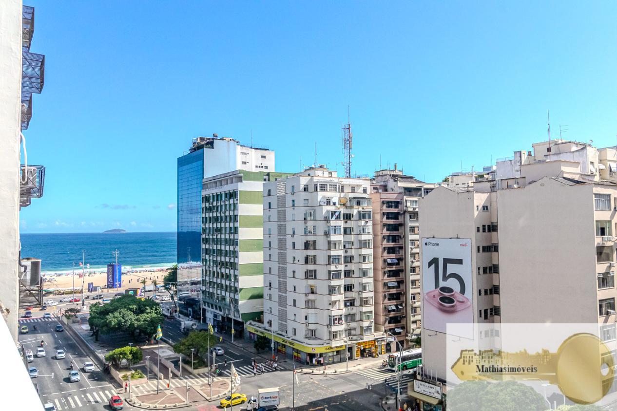 Apartamento à venda com 3 quartos, 135m² - Foto 1