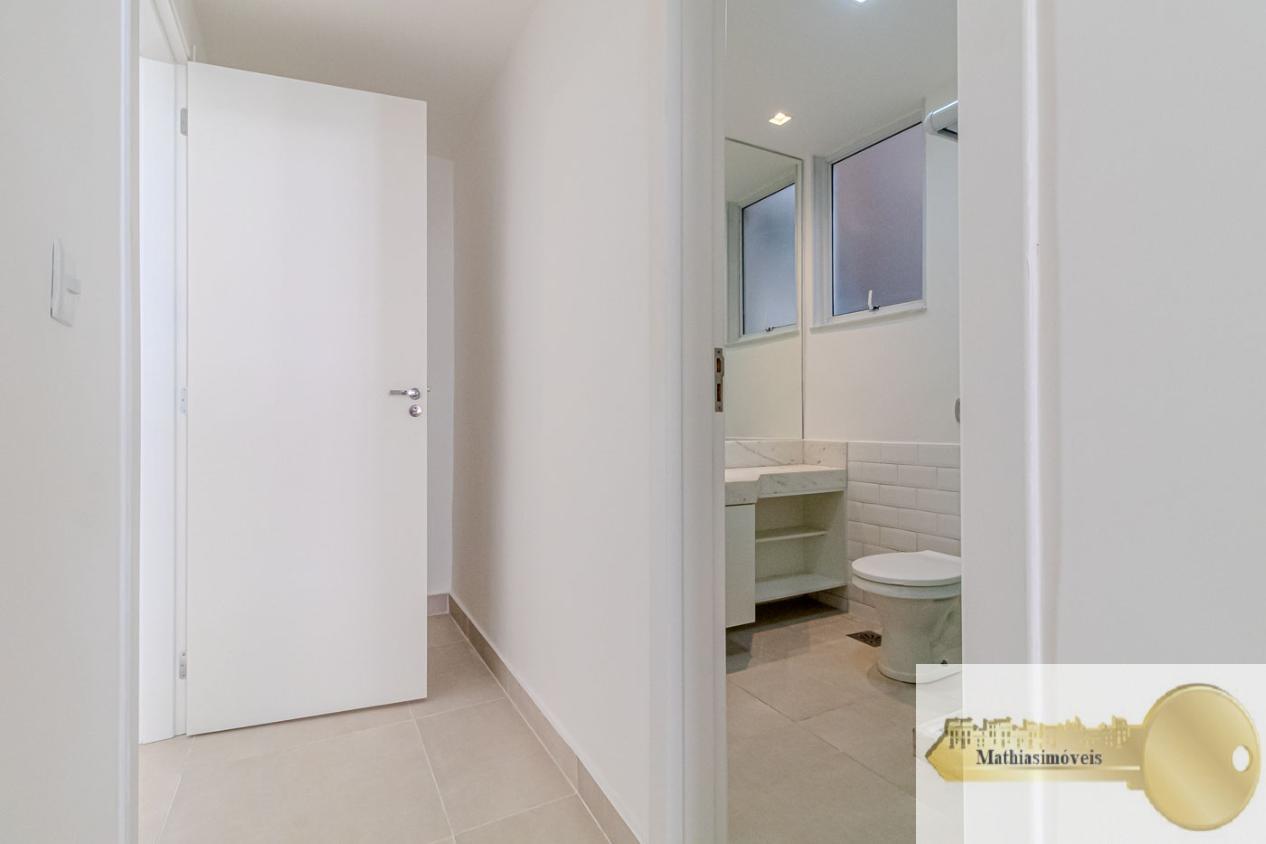 Apartamento à venda com 3 quartos, 135m² - Foto 19