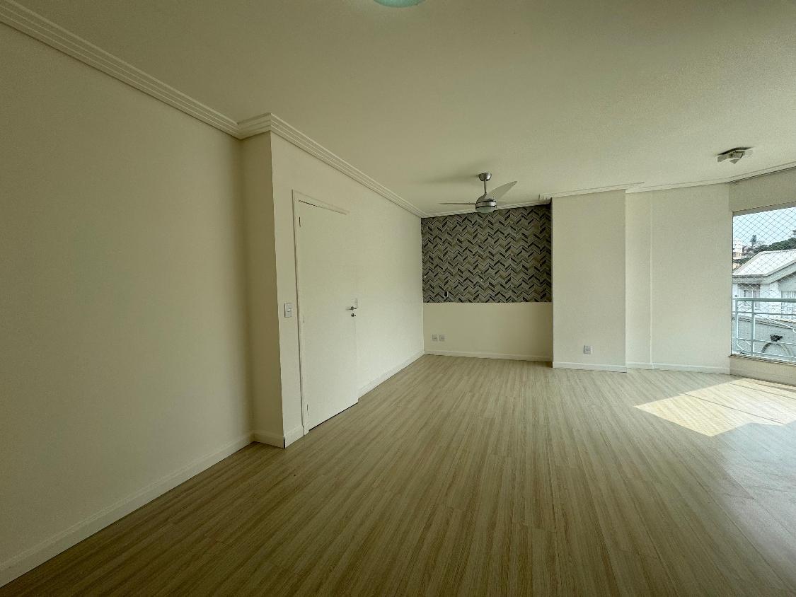 Cobertura à venda com 3 quartos, 220m² - Foto 9