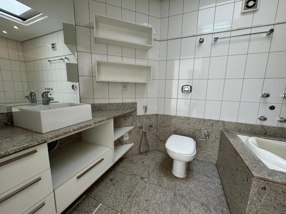 Cobertura à venda com 3 quartos, 220m² - Foto 17