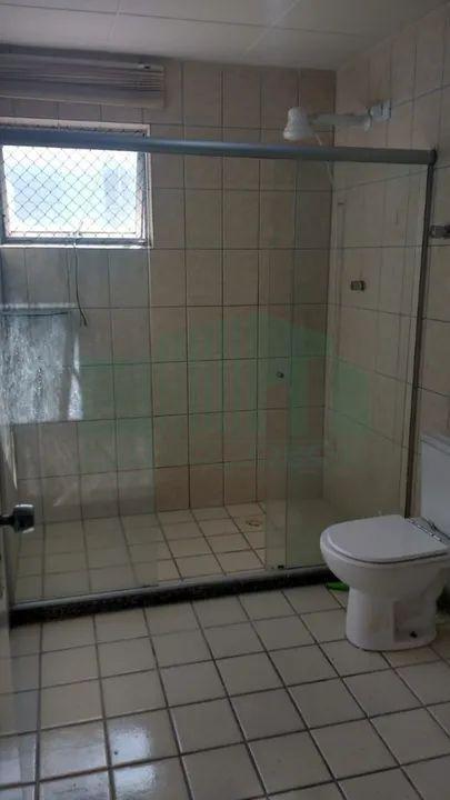 Apartamento à venda com 3 quartos, 145m² - Foto 9