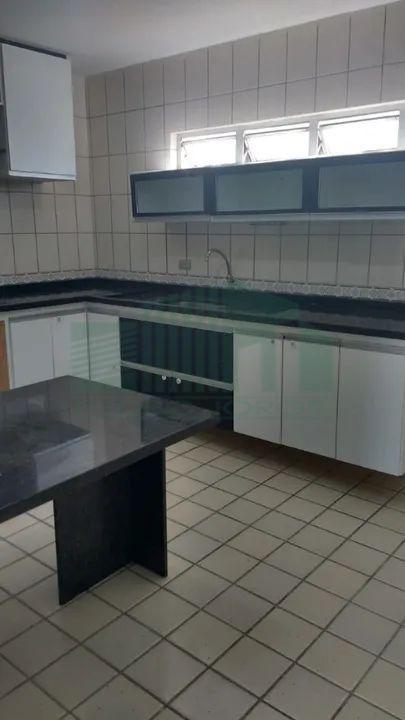 Apartamento à venda com 3 quartos, 145m² - Foto 6