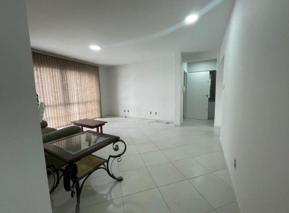 Imóvel Comercial Padrão à venda com 3 quartos, 114m² - Foto 6