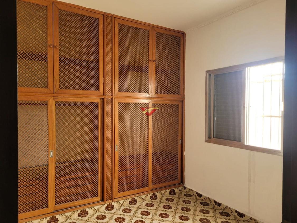 Casa à venda com 3 quartos, 130m² - Foto 18