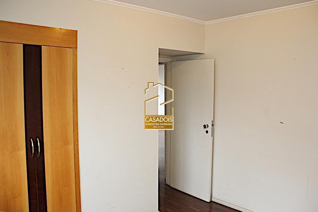 Apartamento à venda com 2 quartos, 100m² - Foto 7