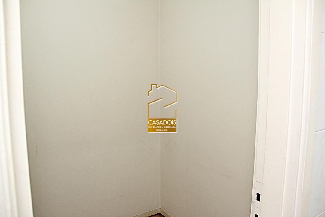 Apartamento à venda com 2 quartos, 100m² - Foto 23