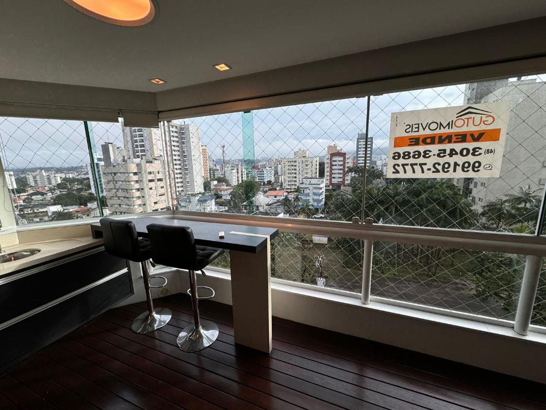 Apartamento à venda com 3 quartos, 139m² - Foto 24