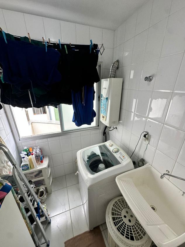 Apartamento à venda com 3 quartos, 82m² - Foto 2