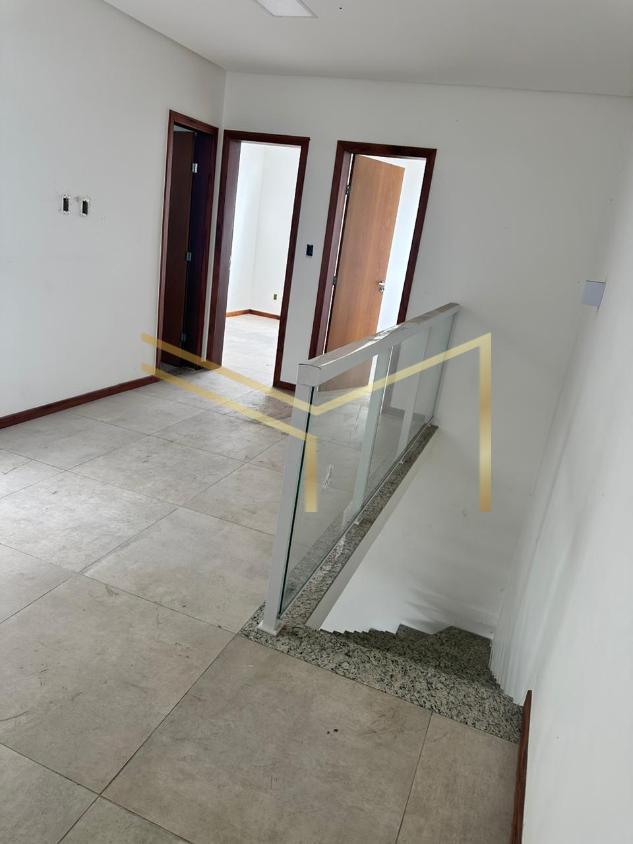 Casa à venda com 3 quartos, 100m² - Foto 9