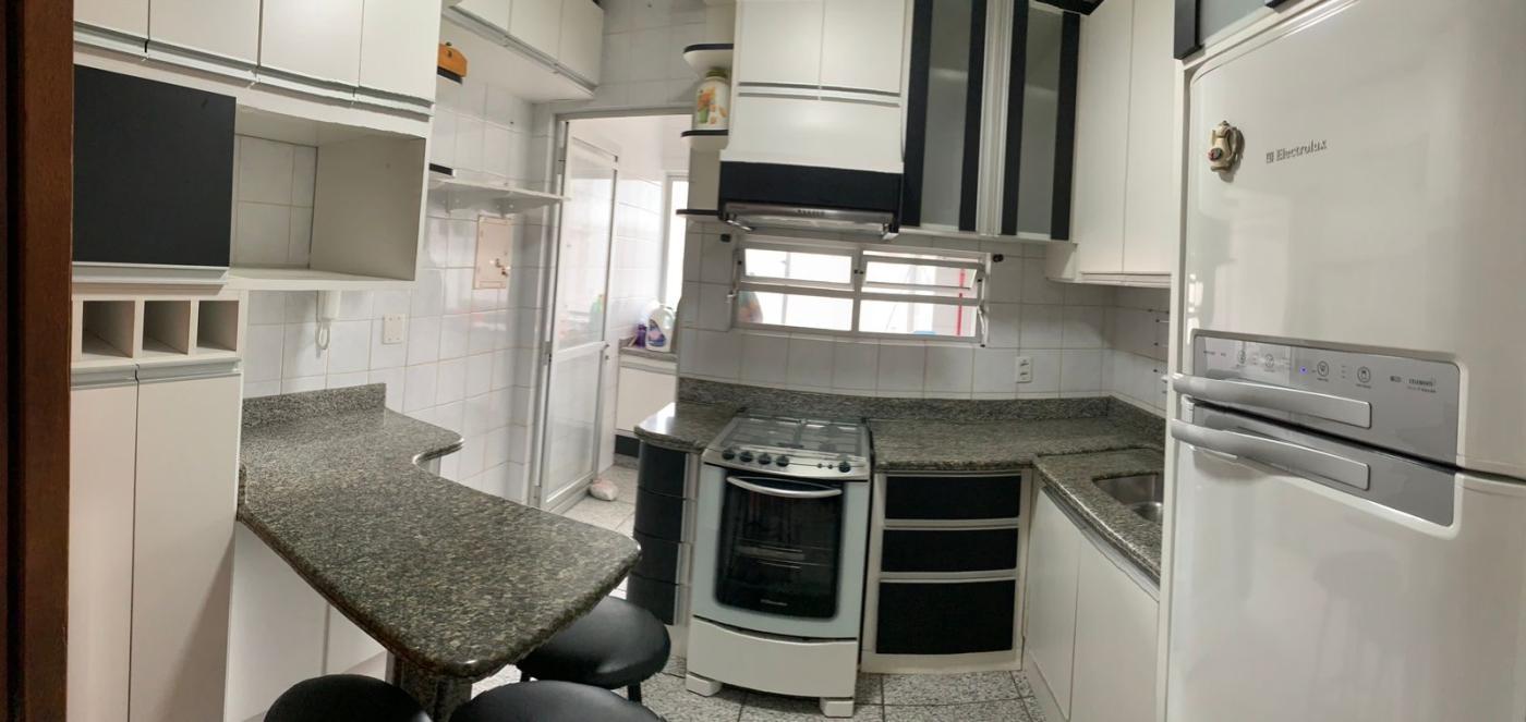 Apartamento à venda com 3 quartos, 90m² - Foto 11