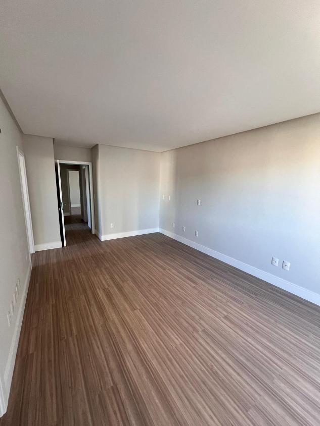 Apartamento à venda com 3 quartos, 167m² - Foto 18