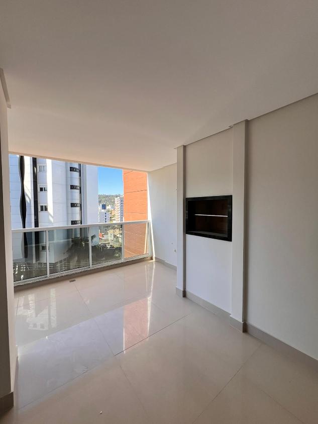 Apartamento à venda com 3 quartos, 167m² - Foto 21