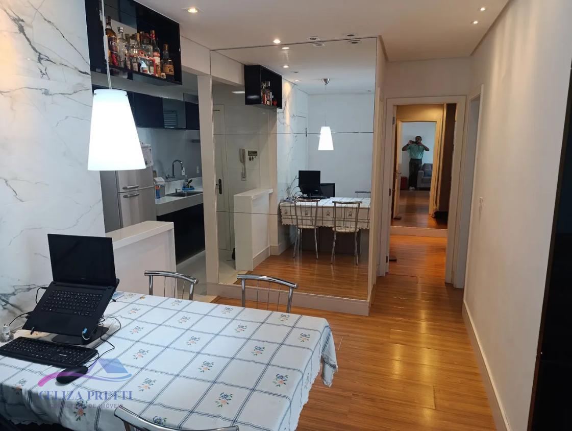 Apartamento à venda com 2 quartos, 64m² - Foto 11