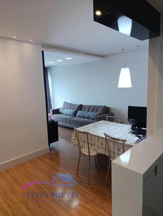 Apartamento à venda com 2 quartos, 64m² - Foto 12