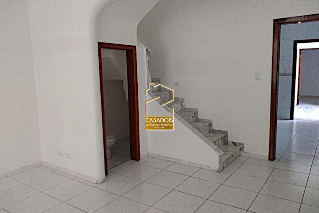 Casa à venda com 3 quartos, 202m² - Foto 5