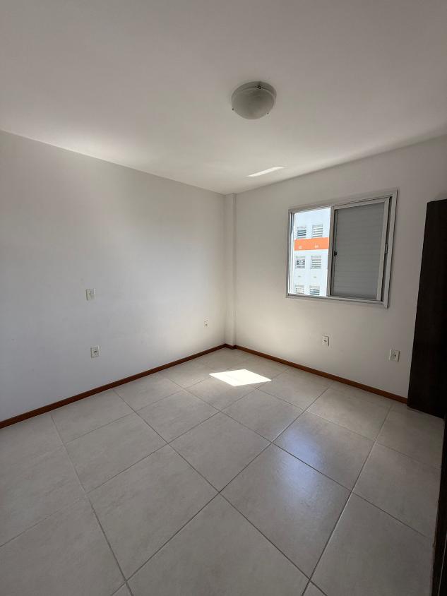 Apartamento à venda com 2 quartos, 56m² - Foto 5