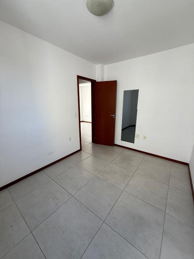 Apartamento à venda com 2 quartos, 56m² - Foto 8