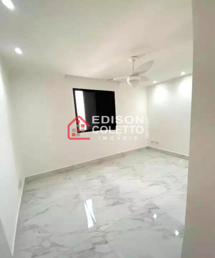 Apartamento à venda com 2 quartos, 54m² - Foto 3