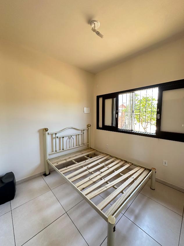 Casa à venda com 2 quartos, 59m² - Foto 10