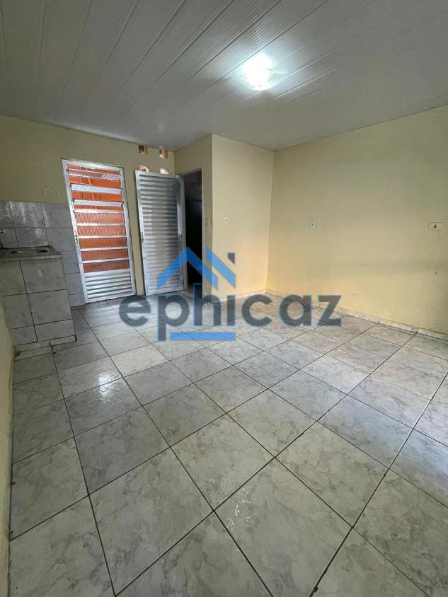 Casa à venda com 3 quartos, 93m² - Foto 14