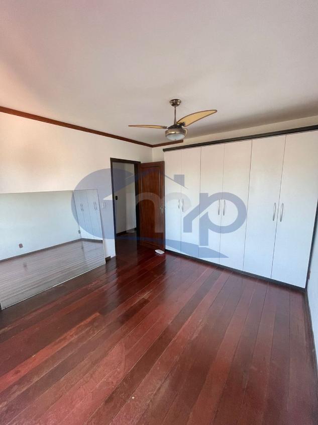 Apartamento à venda com 3 quartos, 140m² - Foto 16