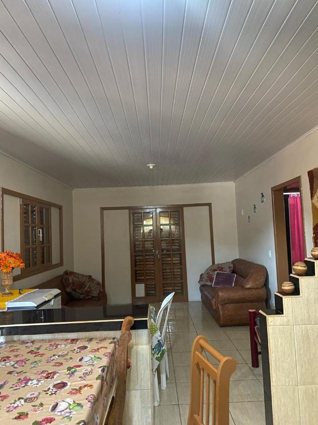 Casa à venda com 3 quartos, 100m² - Foto 5