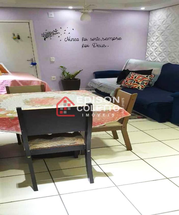 Apartamento à venda com 2 quartos, 44m² - Foto 1