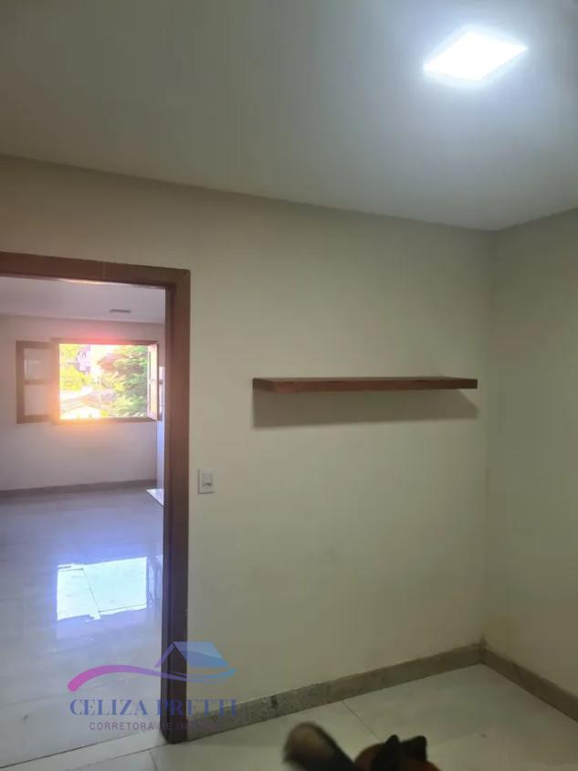 Casa à venda com 2 quartos, 108m² - Foto 5