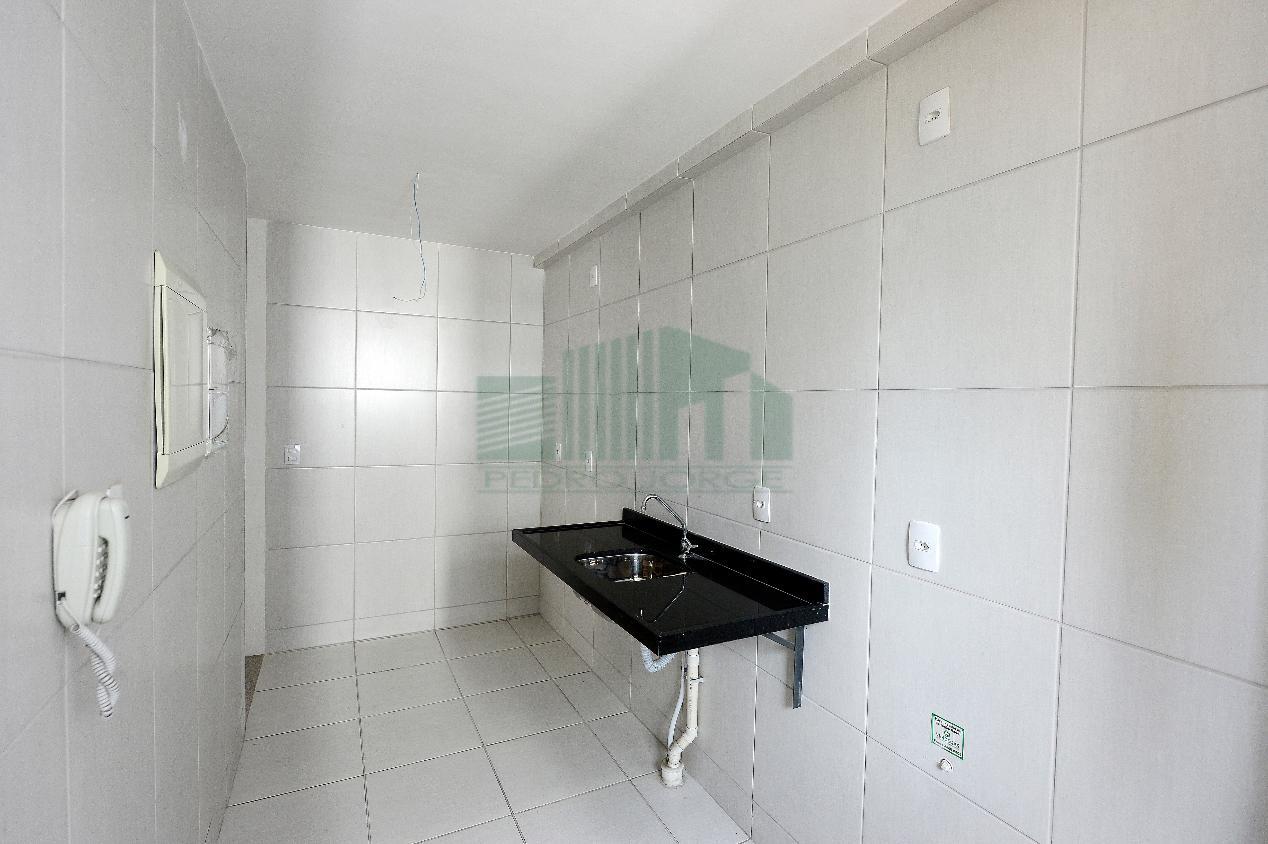 Apartamento à venda com 2 quartos, 58m² - Foto 5